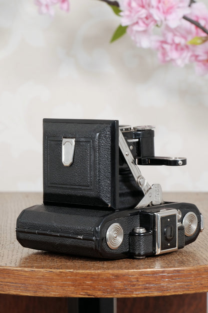 Original first year, 1934 ZEISS-IKON SUPER IKONTA A, 6x4.5, Tessar lens. CLA’d, Freshly Serviced!