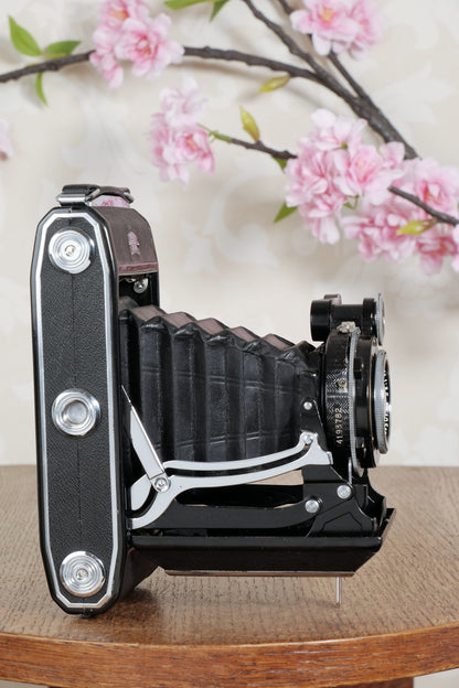 SUPERB! 1938 Zeiss Ikon Super Ikonta 6x9, Tessar lens. CLA'd, Freshly Serviced!