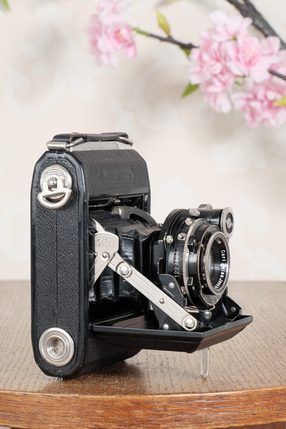 Original first year, 1934 ZEISS-IKON SUPER IKONTA A, 6x4.5, Tessar lens. CLA’d, Freshly Serviced!