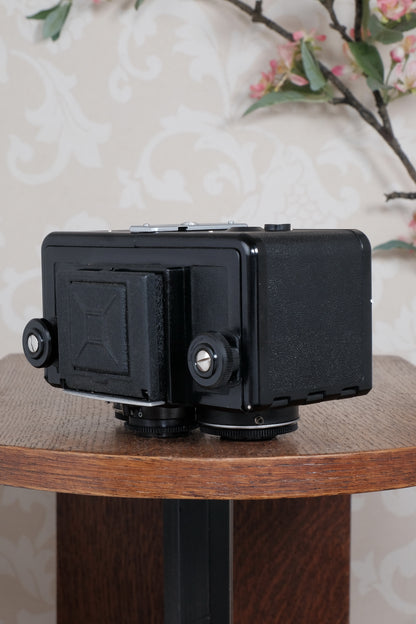 Near Mint! 1955 Gomz Sputnik Stereo camera with original case. Freshly serviced, CLA'd
