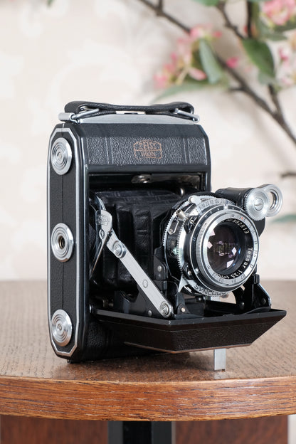 Superb! 1952 Zeiss Ikon Super Ikonta, Synchro-Compur & Coated Tessar .CLA’d, Freshly Serviced!
