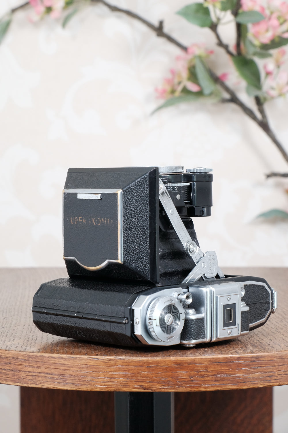 Superb! 1952 Zeiss Ikon Super Ikonta, Synchro-Compur & Coated Tessar .CLA’d, Freshly Serviced!