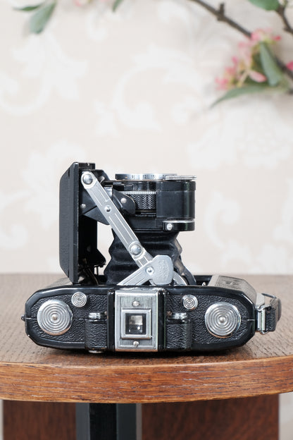Superb 1938 ZEISS-IKON SUPER IKONTA A, 6x4.5, Tessar lens. CLA’d, Freshly Serviced!