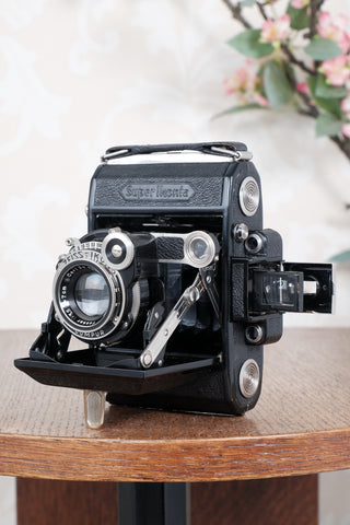 Superb 1934 ZEISS-IKON SUPER IKONTA A, 6x4.5, CLA’d, Freshly Serviced!