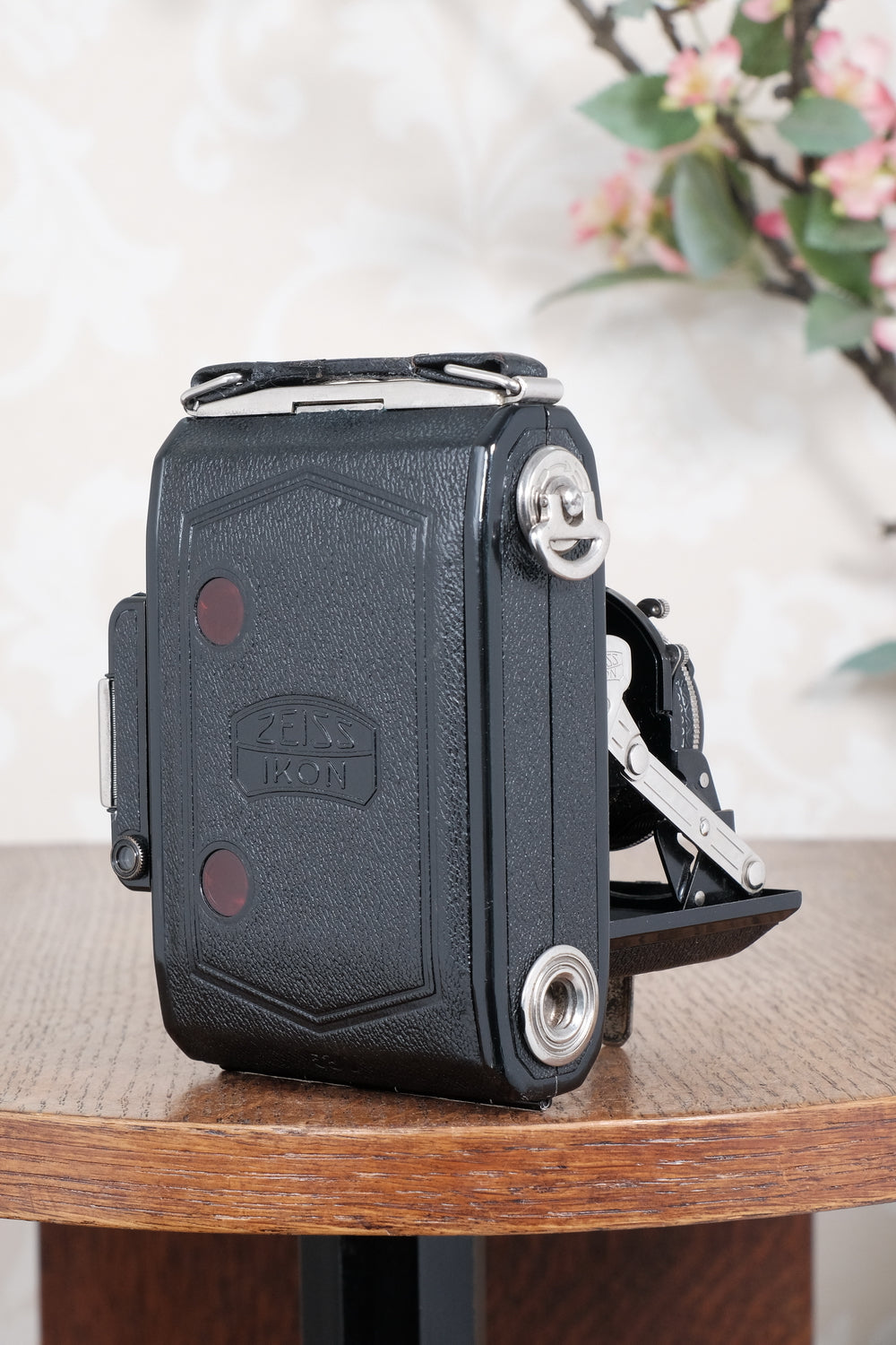Superb 1934 ZEISS-IKON SUPER IKONTA A, 6x4.5, CLA’d, Freshly Serviced!