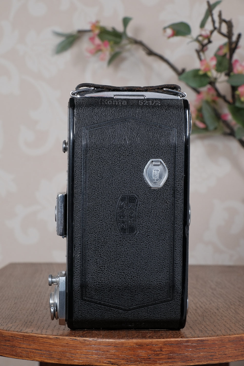 1938 6x9 Zeiss Ikon Ikonta, CLA'd, Freshly Serviced!