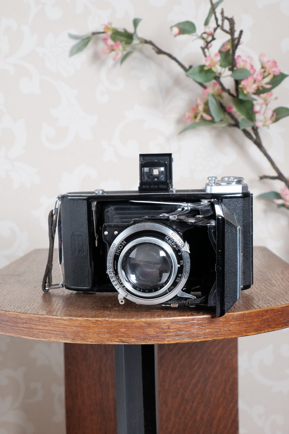 1938 6x9 Zeiss Ikon Ikonta, CLA'd, Freshly Serviced!