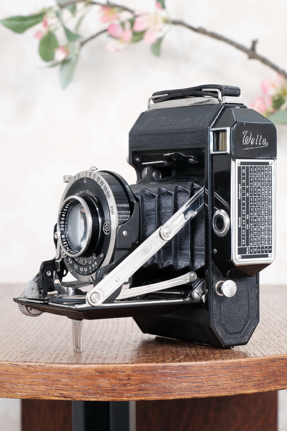 MINT! 1936 Rare Black Welta Weltur 6x4.5 Coupled Rangefinder Camera. Freshly Serviced! CLA'd
