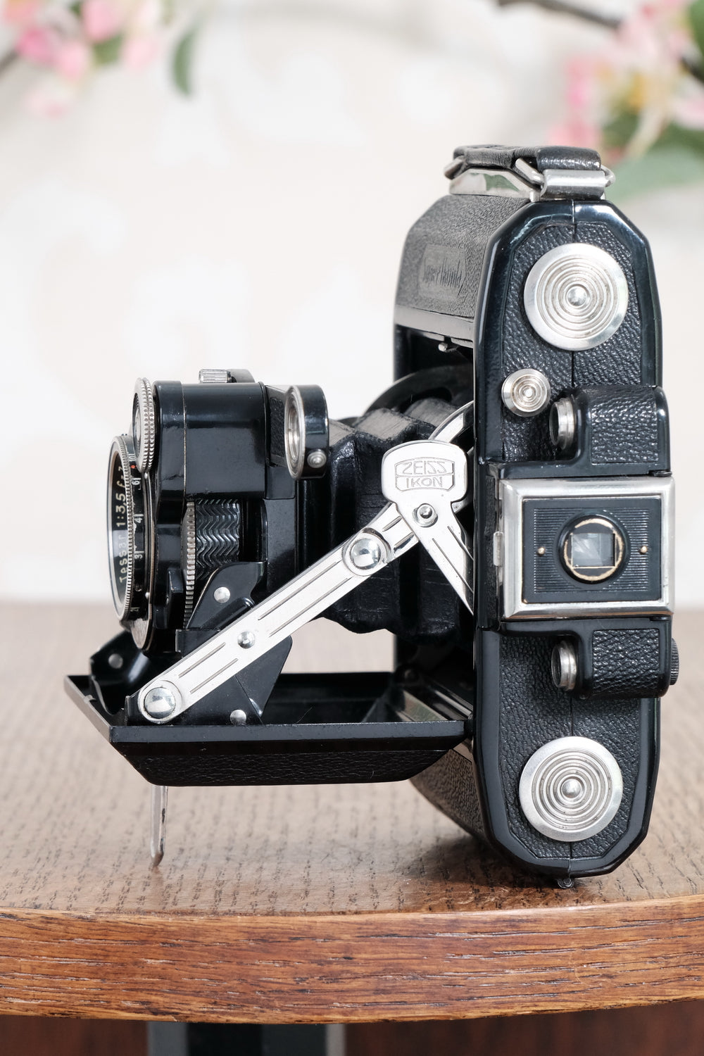 Superb 1935 ZEISS-IKON SUPER IKONTA A, 6x4.5, Tessar lens. CLA’d, Freshly Serviced!
