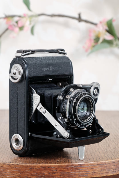 Superb 1935 ZEISS-IKON SUPER IKONTA A, 6x4.5, Tessar lens. CLA’d, Freshly Serviced!