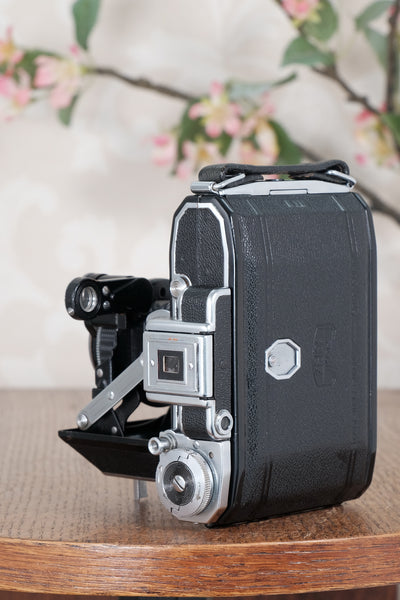 Superb! 1953 Zeiss Ikon Super Ikonta, Synchro-Compur & Coated Tessar. CLA’d, Freshly Serviced!