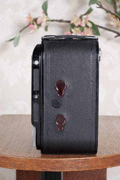 Superb! 1938 Voigtlander 6x9 Bessa Rangefinder with Skopar lens, Freshly Serviced, CLA'd.