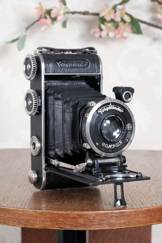 Near Mint! 1934 Voigtlander Inos II 6x9 with Heliar lens and mask, CLA’d, Freshly Serviced!