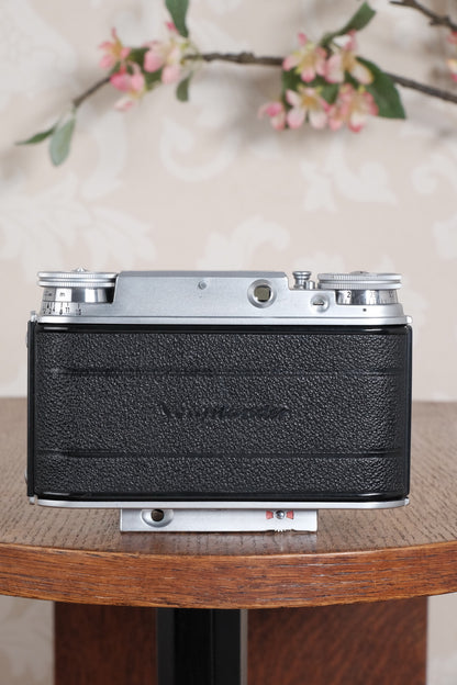 Near Mint! 1951 Voigtlander Vito III, Rangefinder with superb 2.0/50mm Ultron lens and original brown leather case . CLA'd, Freshly Serviced!