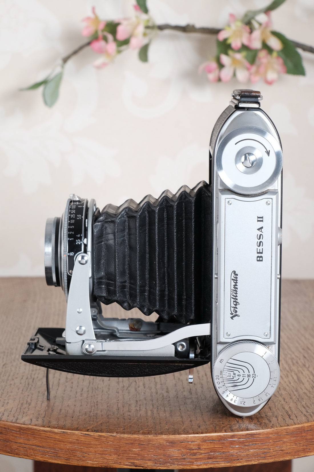 Near Mint! 1952 Voigtlander 6x9 Bessa II with Color-Skopar lens & original leather case. Freshly Serviced, CLA'd.