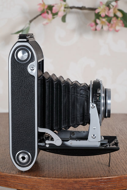 Near Mint! 1952 Voigtlander 6x9 Bessa II with Color-Skopar lens & original leather case. Freshly Serviced, CLA'd.