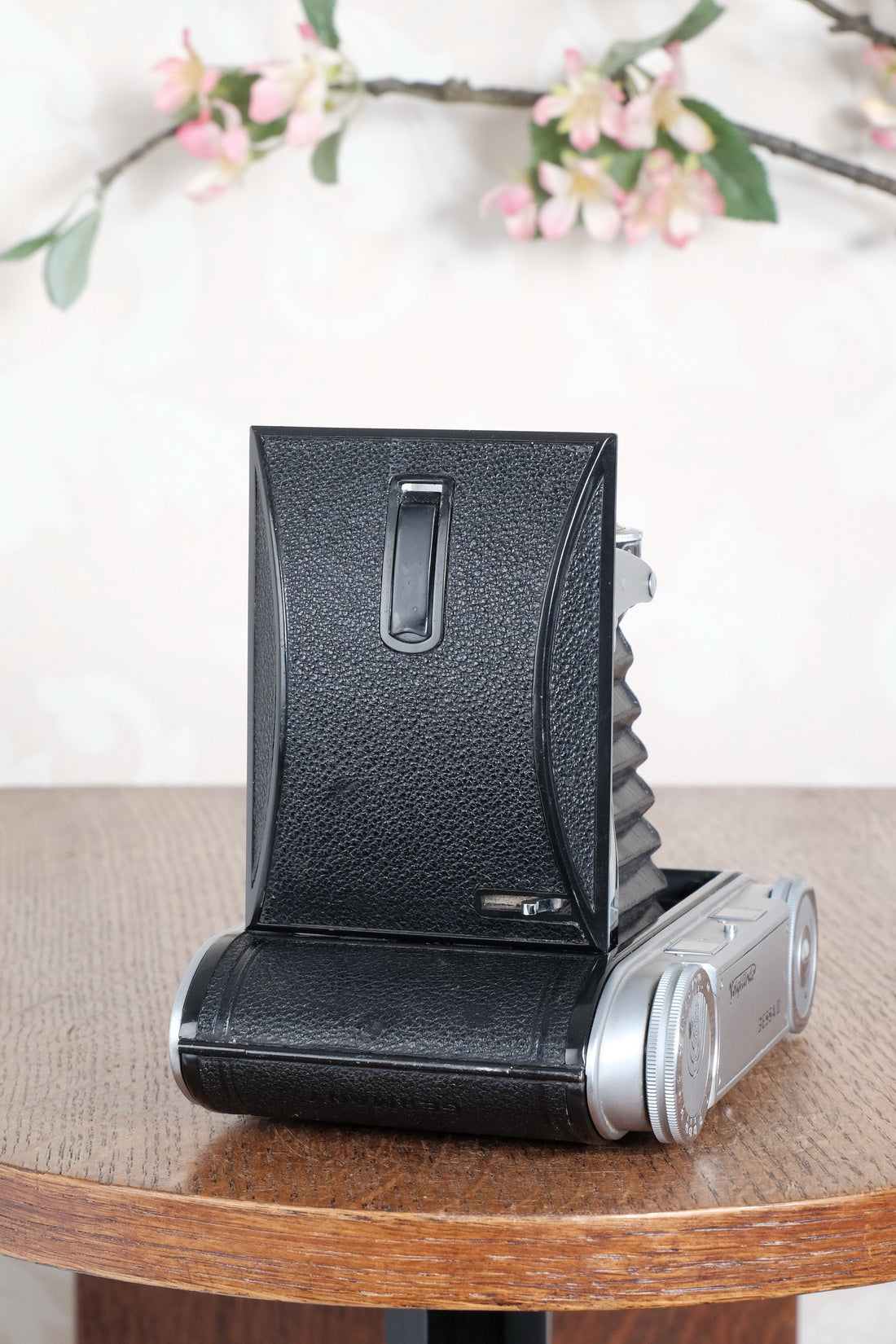 Near Mint! 1952 Voigtlander 6x9 Bessa II with Color-Skopar lens & original leather case. Freshly Serviced, CLA'd.