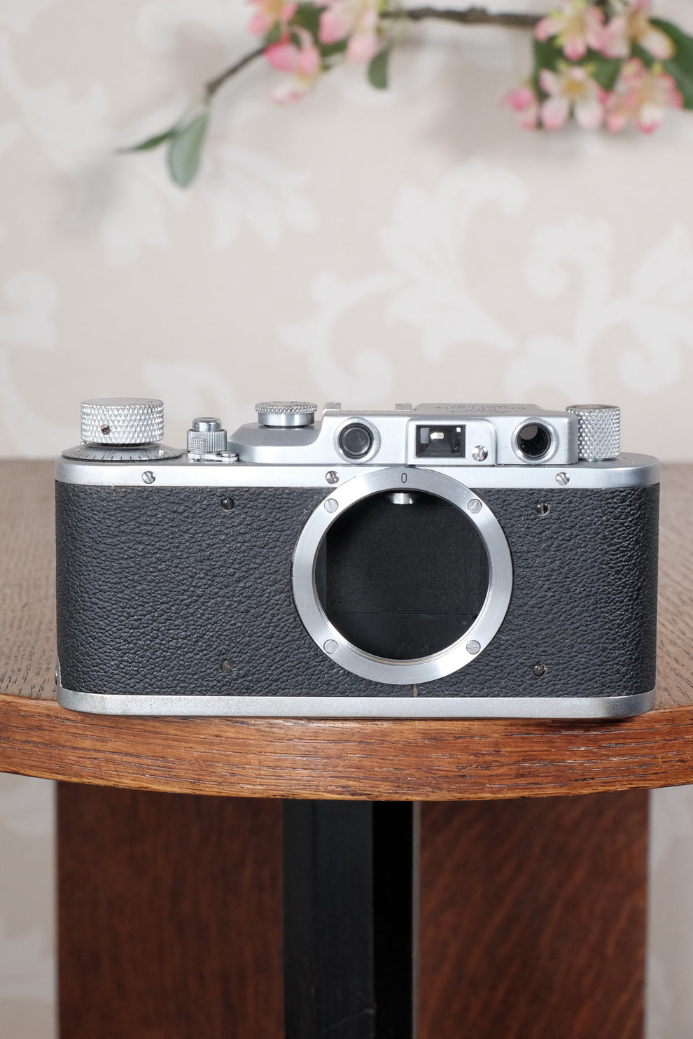 Superb! 1939 Leitz Leica II, CLA'd, Freshly Serviced! – Petrakla ...