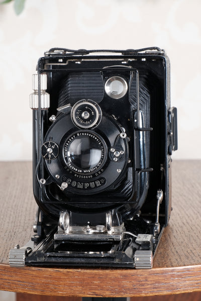 Superb! 1928 Voigtlander Bergheil Camera with Heliar lens. With 120 roll-film back by Rada. Freshly serviced CLA’d