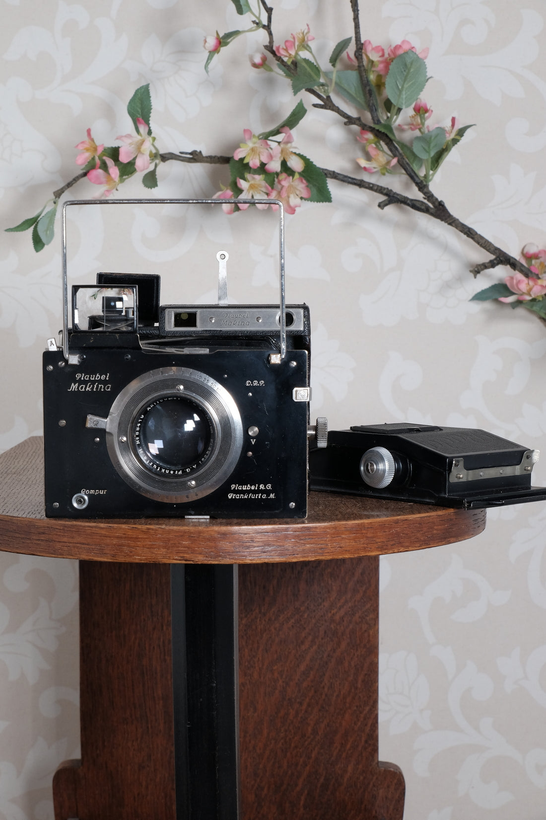 SUPERB! Circa 1933 Plaubel Makina II, 6x9, coupled Rangefinder camera. Freshly Serviced, CLA'd.