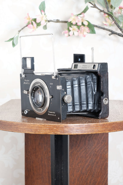 SUPERB! Circa 1933 Plaubel Makina II, 6x9, coupled Rangefinder camera. Freshly Serviced, CLA'd.
