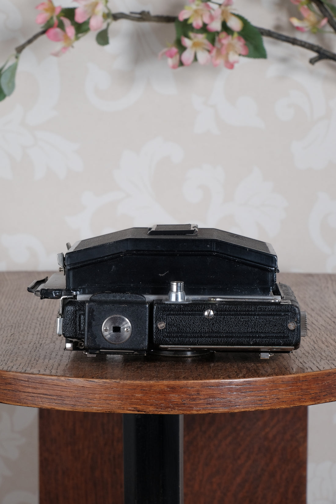 SUPERB! Circa 1933 Plaubel Makina II, 6x9, coupled Rangefinder camera. Freshly Serviced, CLA'd.
