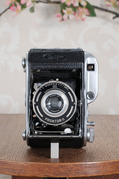 1939 Ensign 220, 6x6 / 6x4.5 Medium format Coupled Rangefinder Camera ...