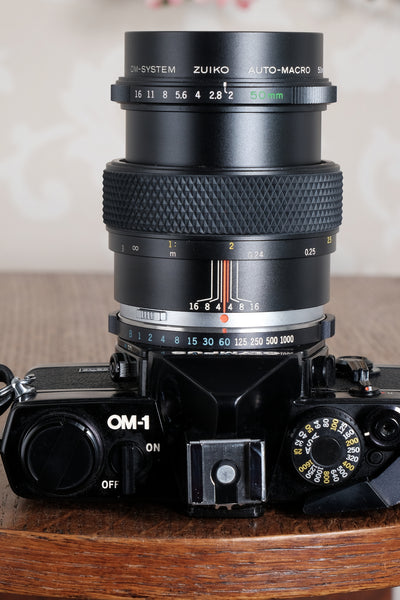 Mint!  Olympus Zuiko Auto-Macro f2.0/50mm lens