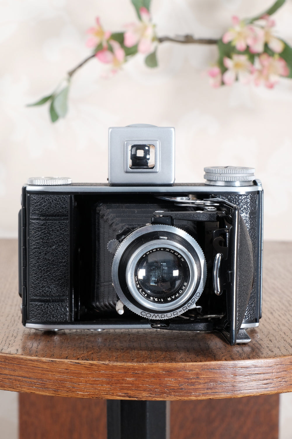 Near mint! 1945 Voigtlander “Klein Bessa” 66. CLA'd, Freshly Serviced!