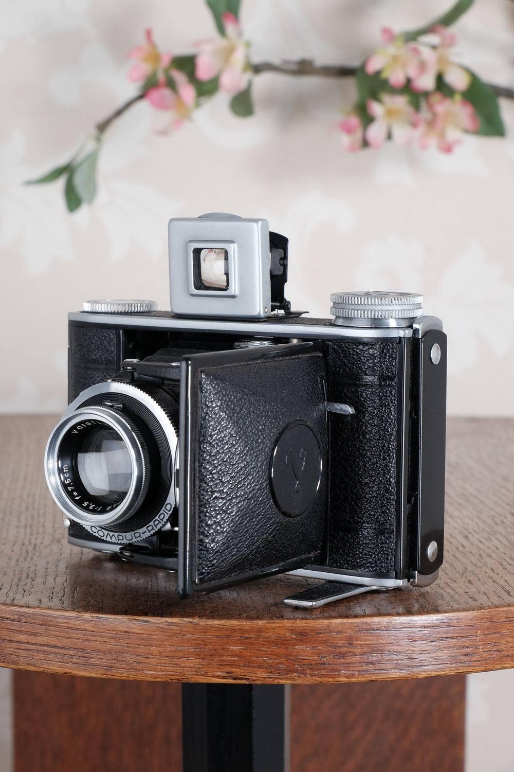 Near mint! 1945 Voigtlander “Klein Bessa” 66. CLA'd, Freshly Serviced!