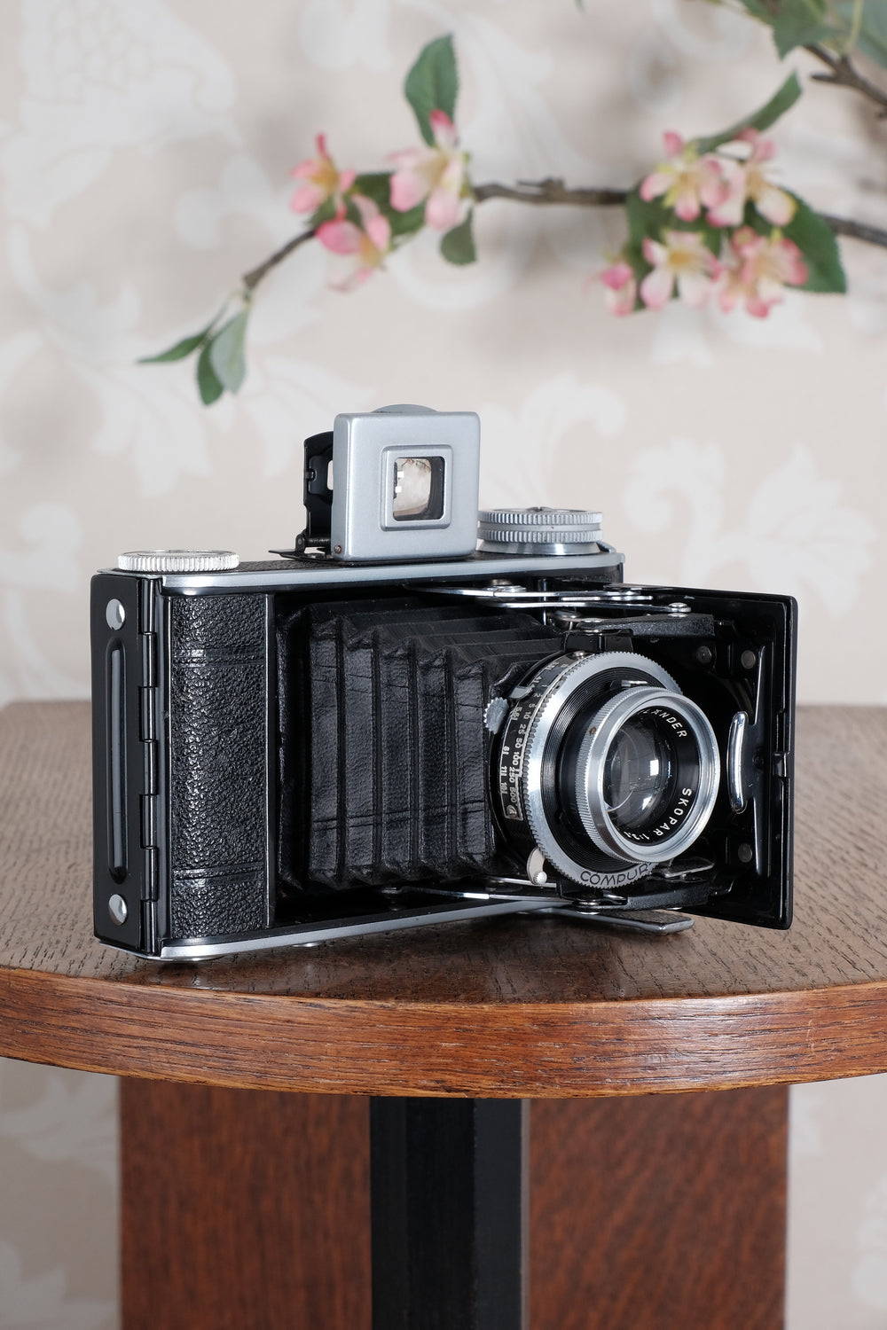 Near mint! 1945 Voigtlander “Klein Bessa” 66. CLA'd, Freshly Serviced!