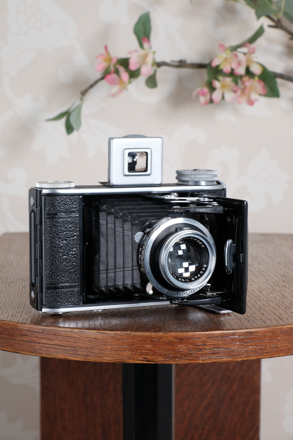 Near mint! 1945 Voigtlander “Klein Bessa” 66. CLA'd, Freshly Serviced!