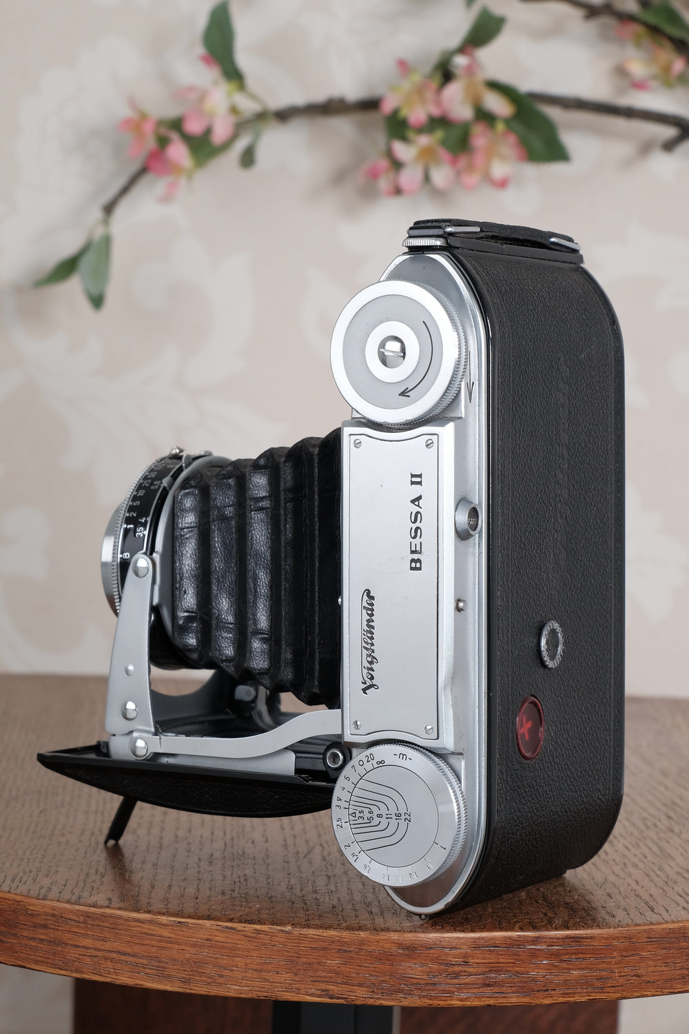 Superb! 1953 Voigtlander 6x9 Bessa II with Color-Skopar lens. Freshly Serviced, CLA'd.
