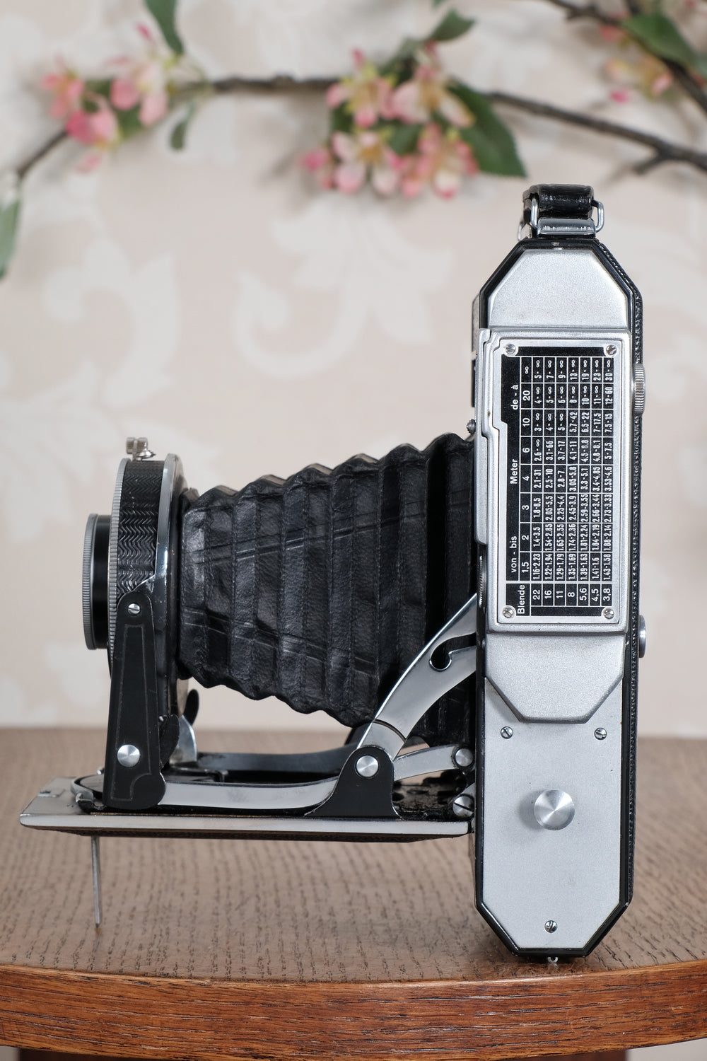 Rare! 1937 WELTA WELTUR 6x9 Coupled Rangefinder Camera, with original case. CLA'd, Freshly serviced!