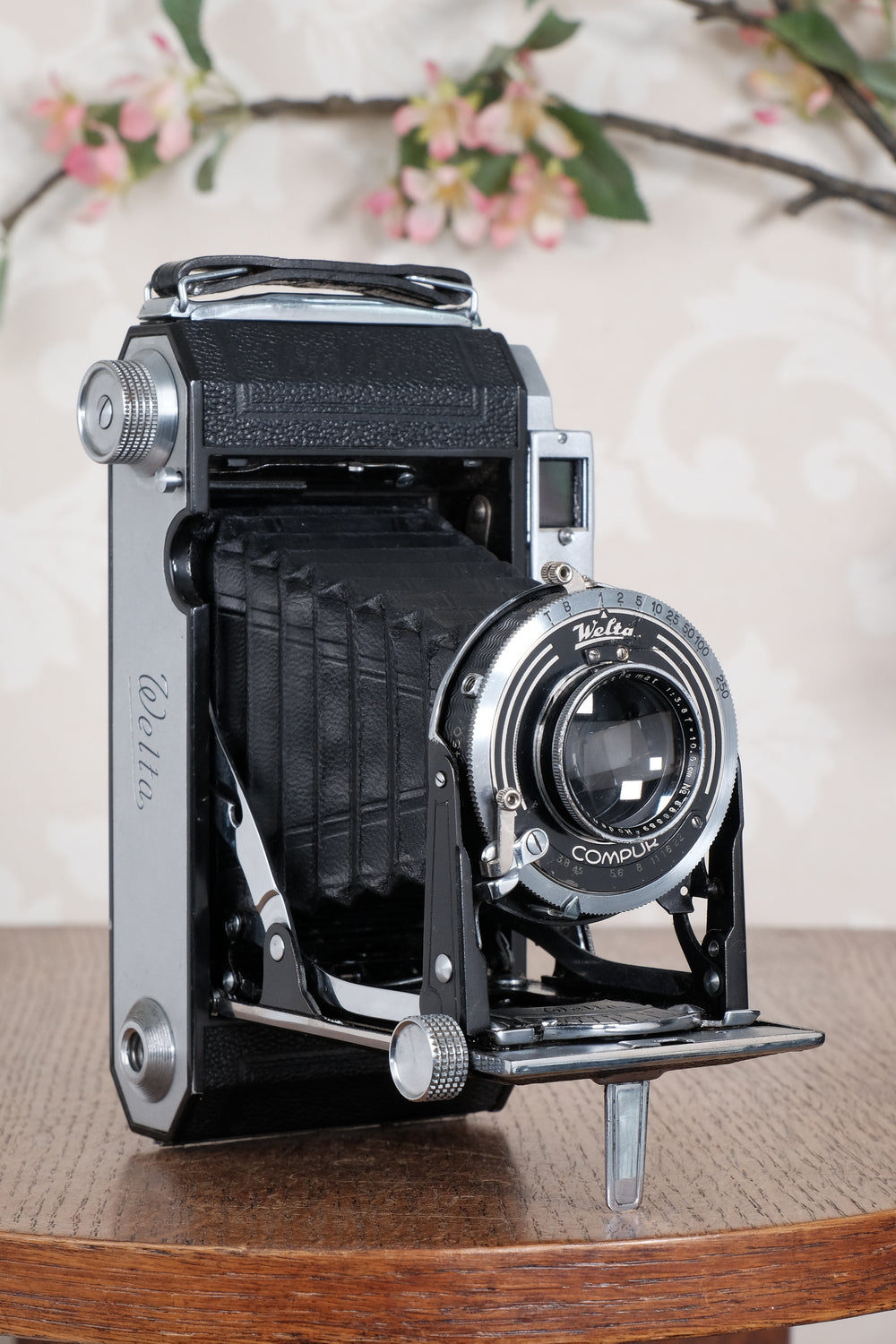 Rare! 1937 WELTA WELTUR 6x9 Coupled Rangefinder Camera, with original case. CLA'd, Freshly serviced!