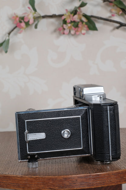 Rare! 1937 WELTA WELTUR 6x9 Coupled Rangefinder Camera, with original case. CLA'd, Freshly serviced!