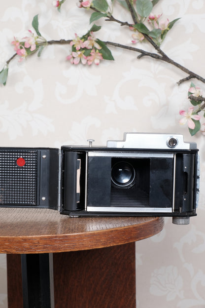 Rare! 1937 WELTA WELTUR 6x9 Coupled Rangefinder Camera, with original case. CLA'd, Freshly serviced!