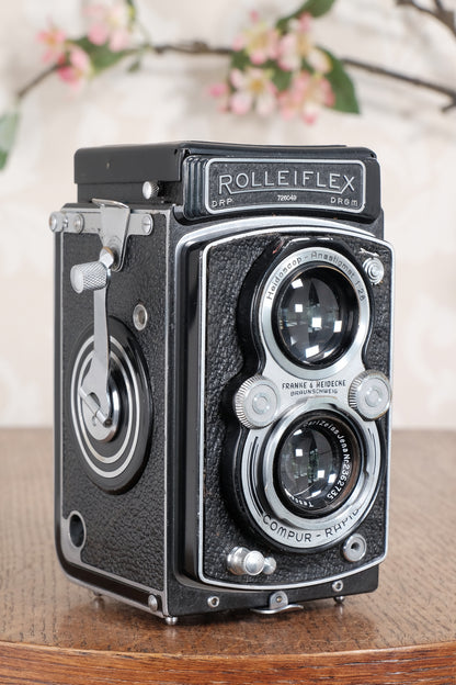 Superb! 1938 Rolleiflex Automat with original leather case, Freshly Serviced, CLA’d!
