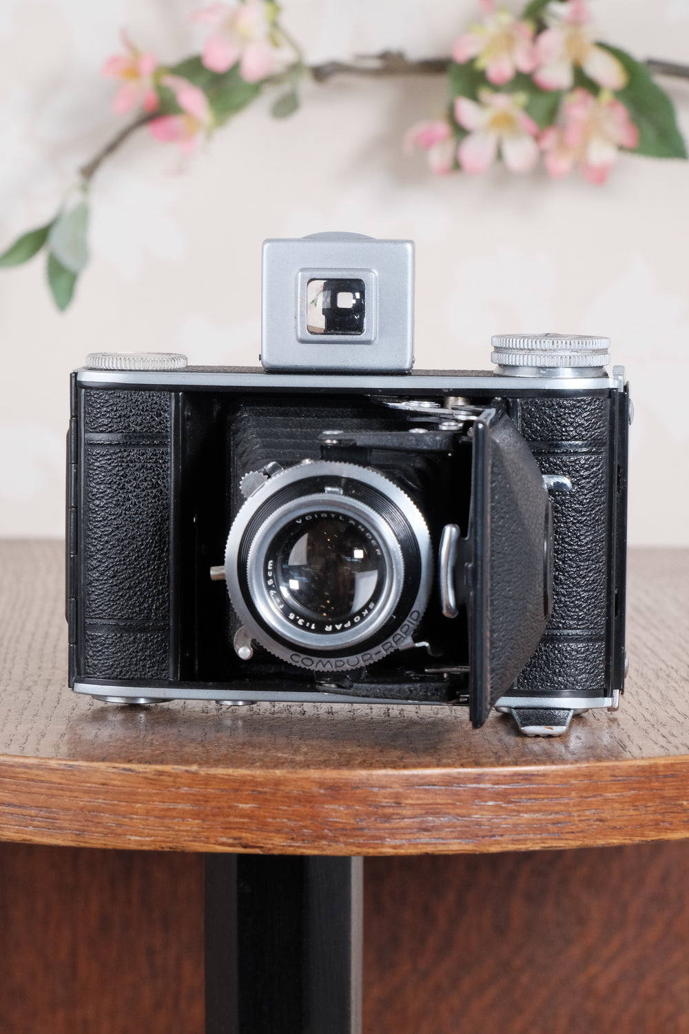 Near Mint! 1945 Voigtlander “Klein Bessa” 66. CLA's, Freshly Serviced