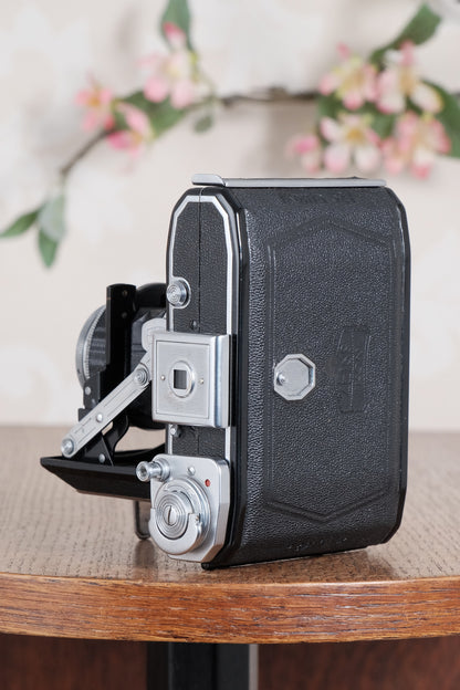 Near Mint! 1949 Zeiss-Ikon Ikonta. Freshly Serviced, CLA'd