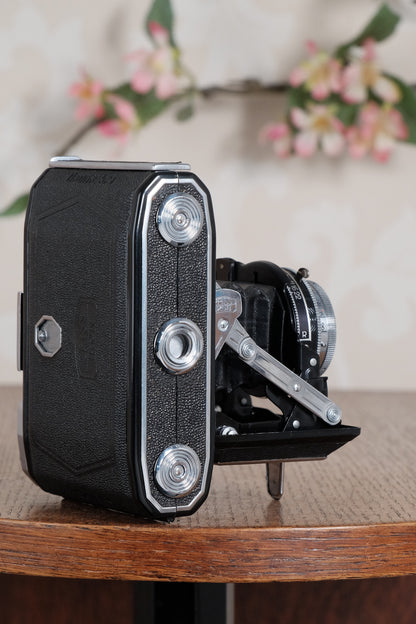 Near Mint! 1949 Zeiss-Ikon Ikonta. Freshly Serviced, CLA'd