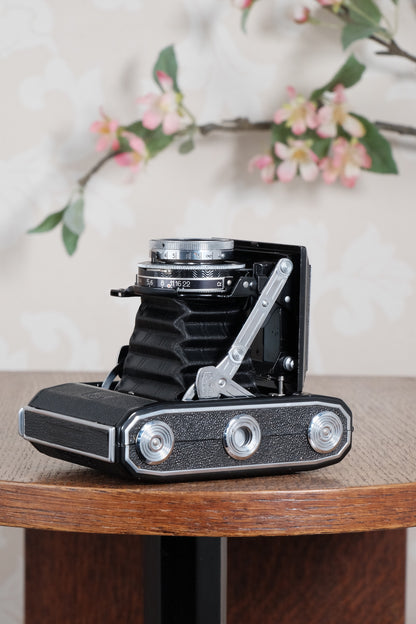 Near Mint! 1949 Zeiss-Ikon Ikonta. Freshly Serviced, CLA'd