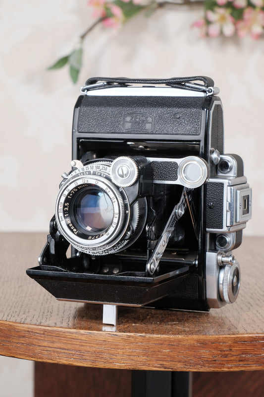 Superb! 1949 Zeiss Ikon Super Ikonta, Coated Zeiss-Opton Tessar. CLA’d, Freshly Serviced!