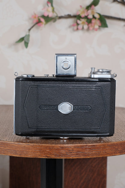 Near Mint! 1952 6x6 Zeiss-Ikon Ikonta. Freshly Serviced, CLA'd - Zeiss-Ikon- Petrakla Classic Cameras
