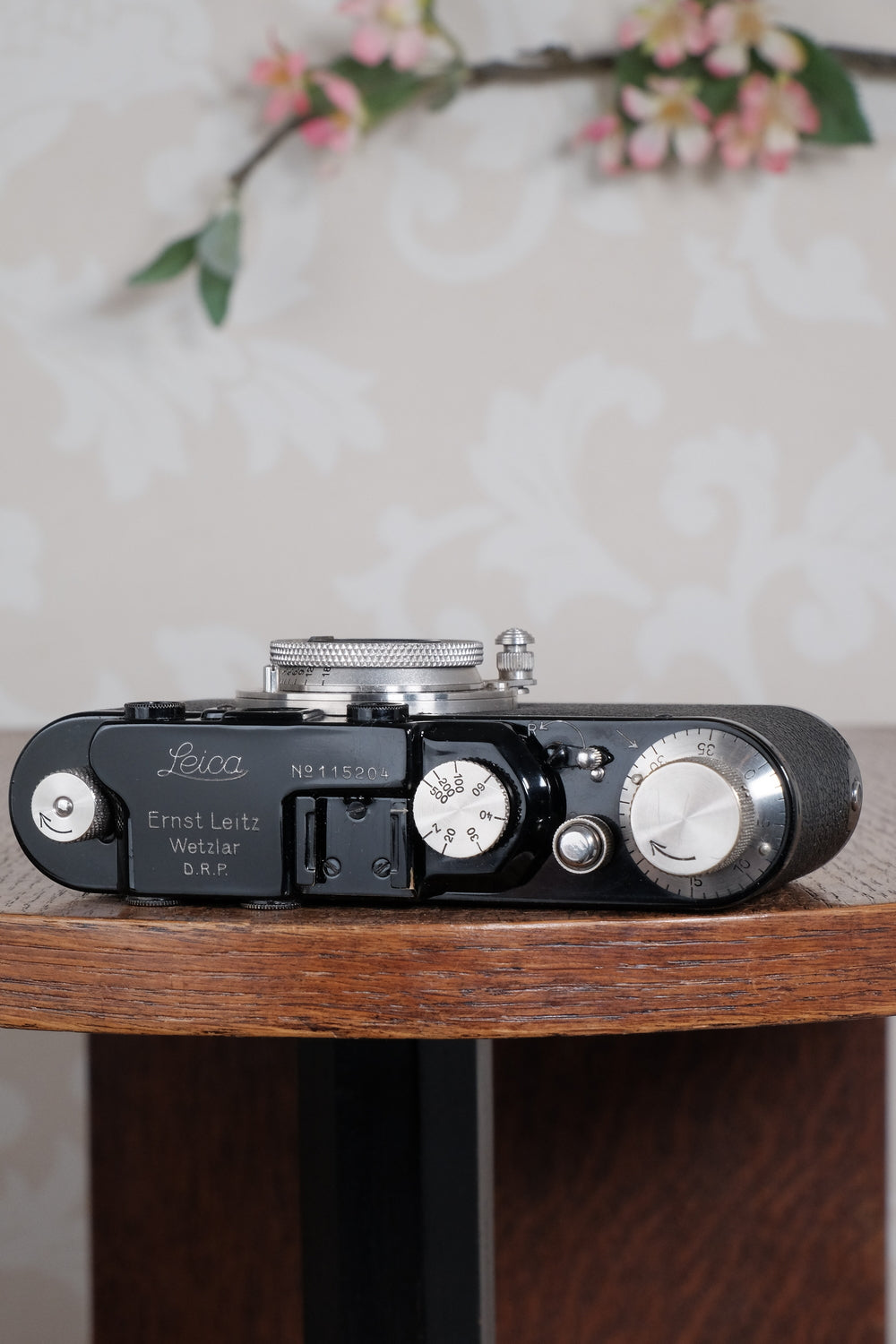 Near mint! 1933 BLACK LEITZ LEICA II with Nickel Elmar lens