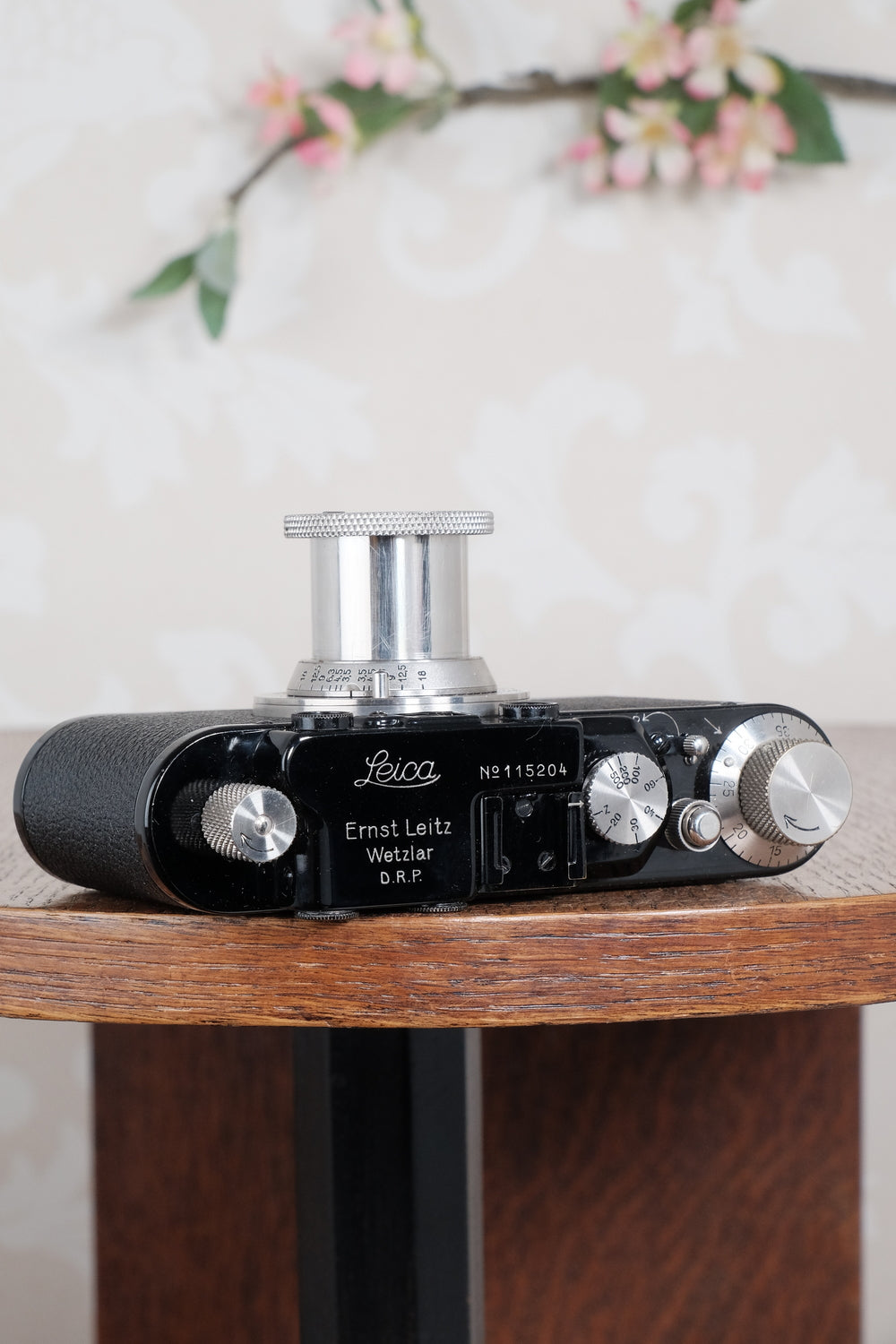 Near mint! 1933 BLACK LEITZ LEICA II with Nickel Elmar lens