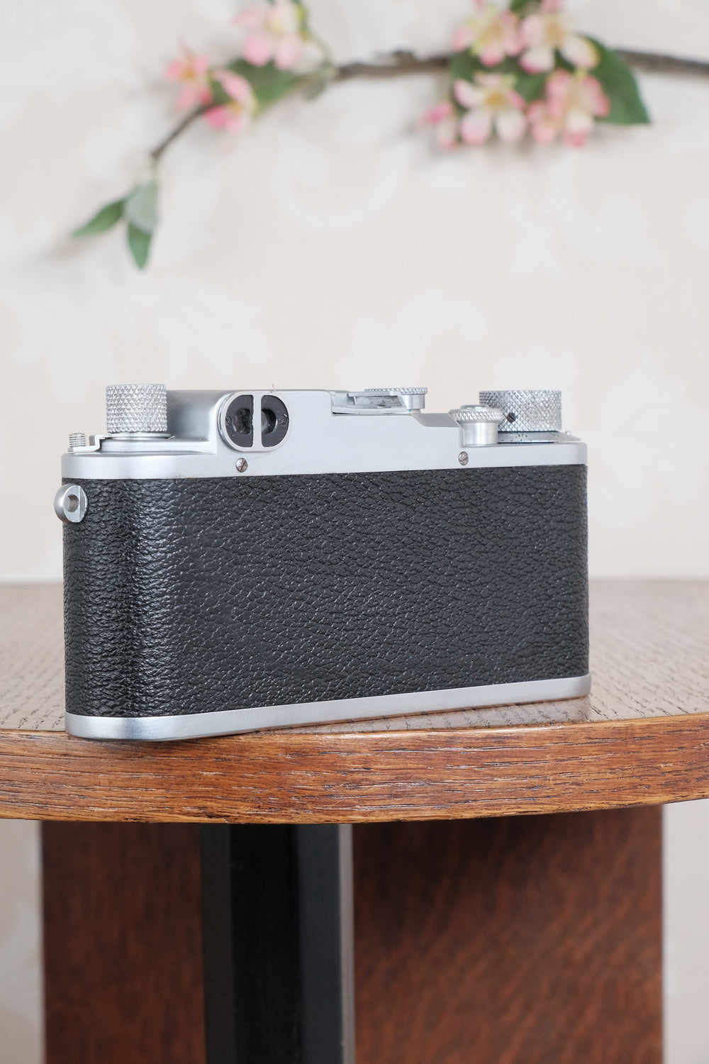 Superb! 1945 LEITZ LEICA IIIc, the desirable wartime “stepper