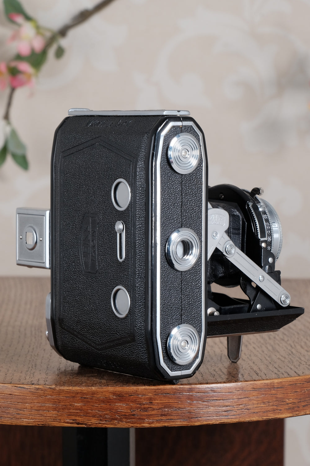 Near Mint! 1938 Zeiss Ikon Ikonta, CLA'd, Freshly Serviced