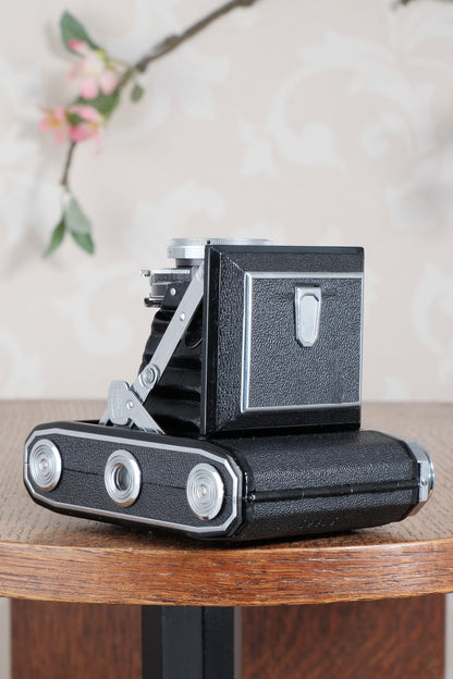 Near Mint! 1938 Zeiss Ikon Ikonta, CLA'd, Freshly Serviced! - Zeiss-Ikon- Petrakla Classic Cameras