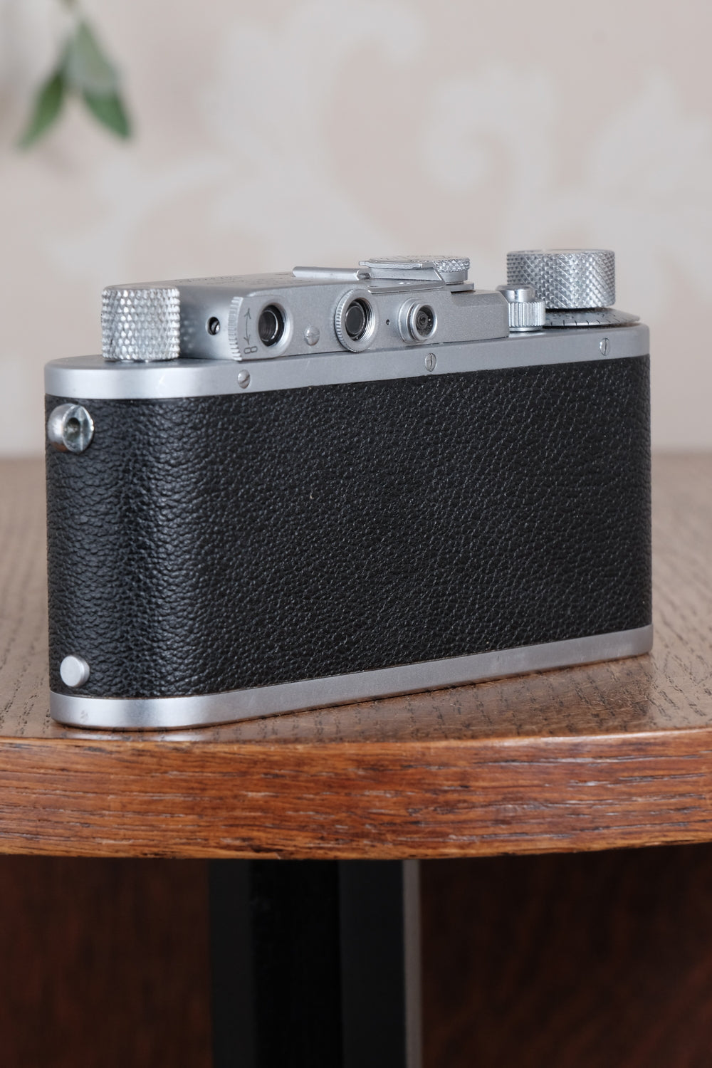 Superb! 1939 LEITZ LEICA IIIa with Elmar lens, case and spool